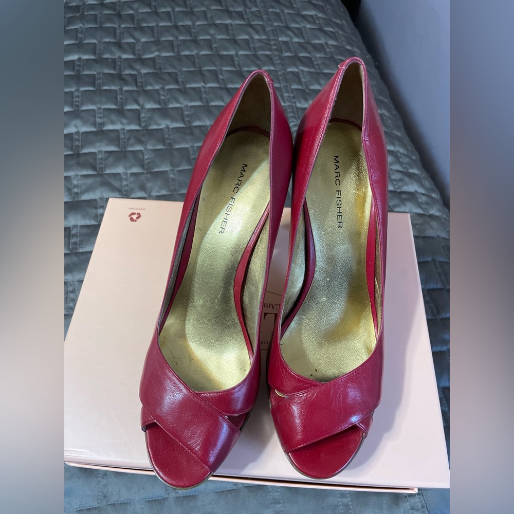 Ladies heels